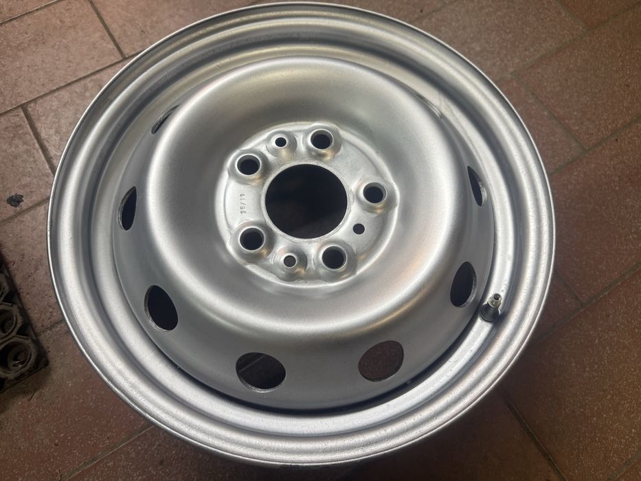 Felga Fiat Ducato 15 5x118 stalowa