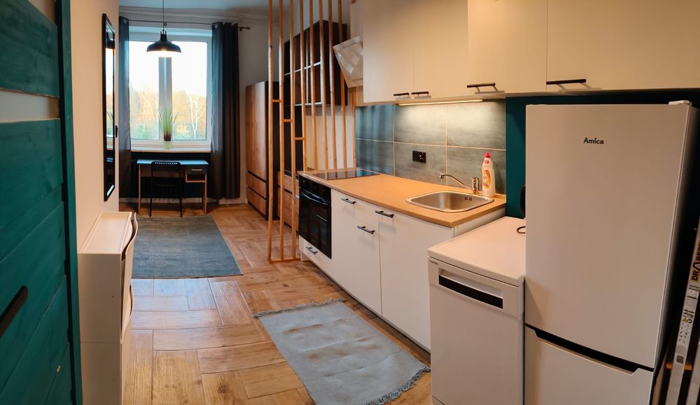 Sprzedam kawalerkę w Centrum Poniatowej