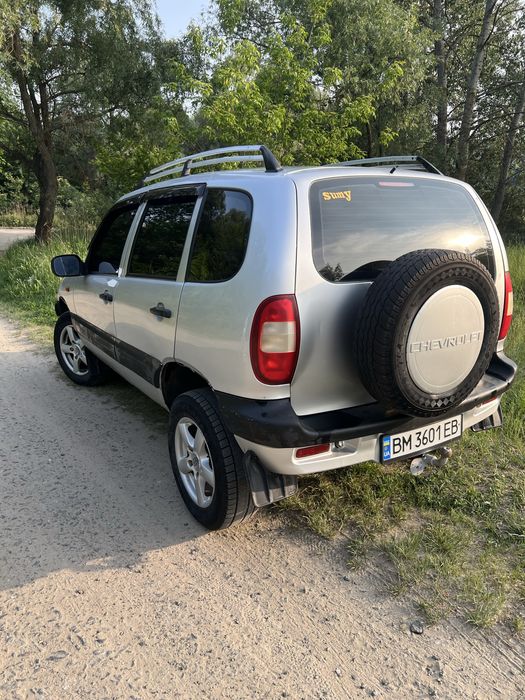 Продам Нива Шевролет