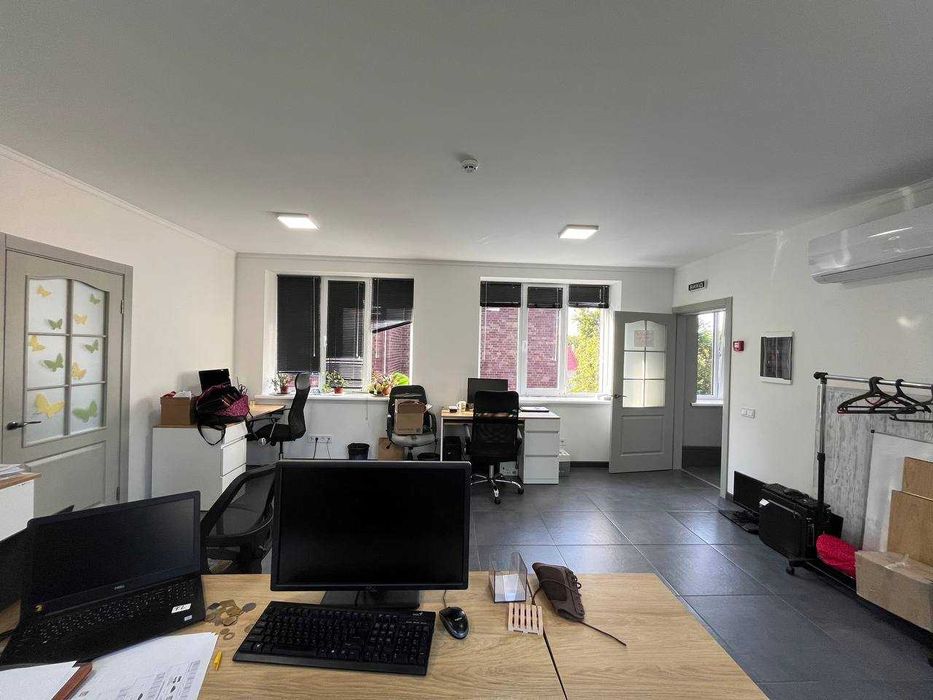 Продаж окремого приміщення в самому Центрі міста вул. Єлицька