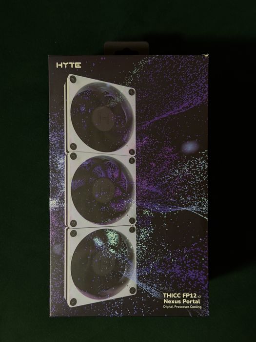 Вентилятори Hyte Thicc FP12x3 Nexus Portal