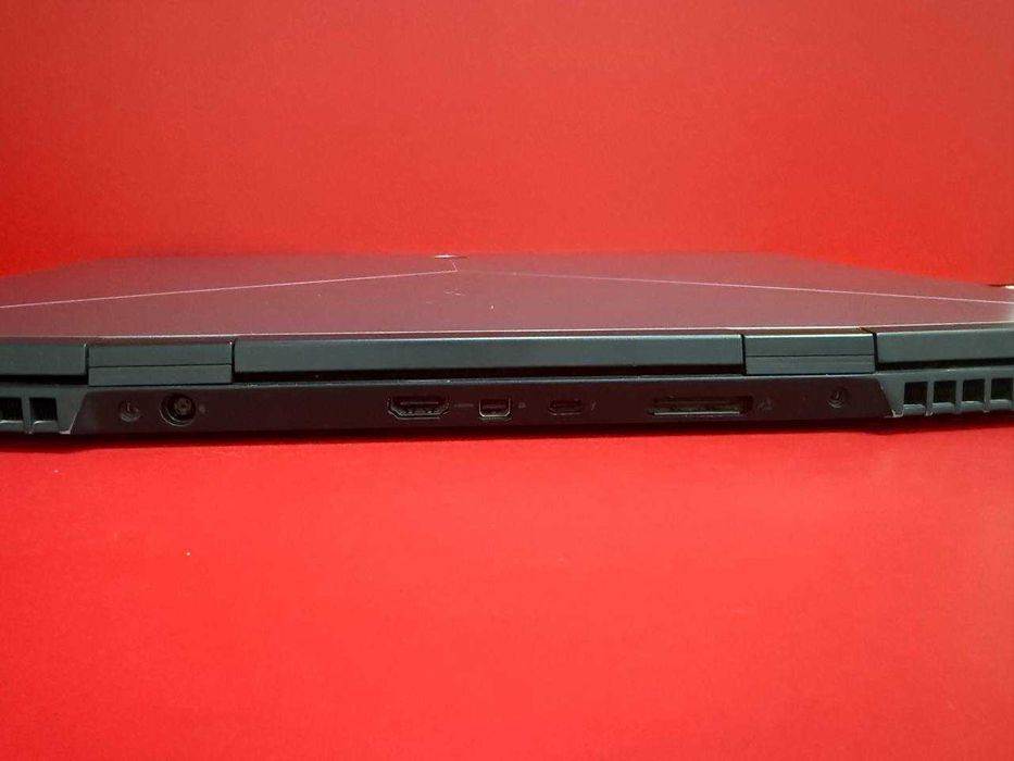 Alienware m17 | 17.3"