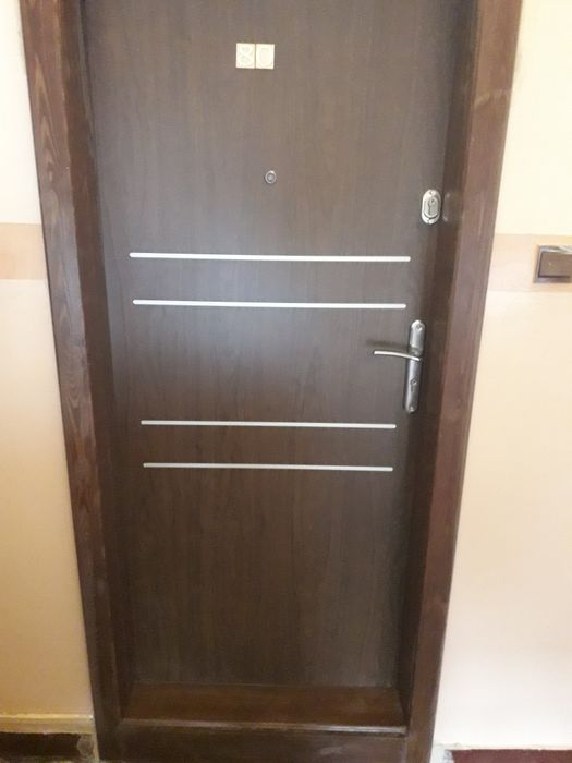 Drzwi zewnętrzne z montażem do Bloku