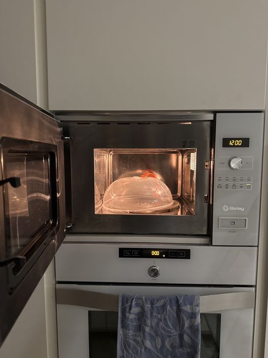 Microondas Balay de encastrar branco