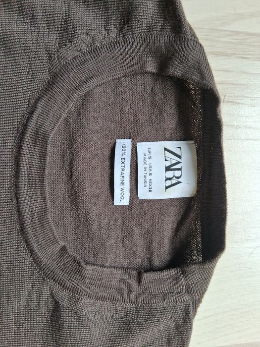 Zara wełna 100% czekoladowy sweterek S