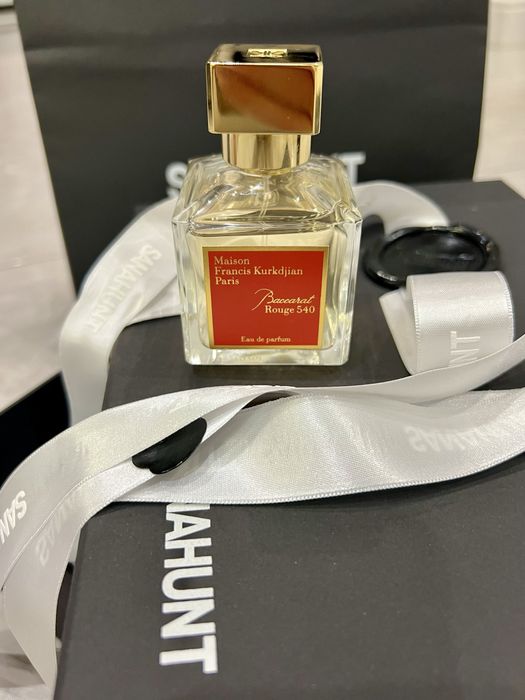 Духи Baccarat Rouge 540.