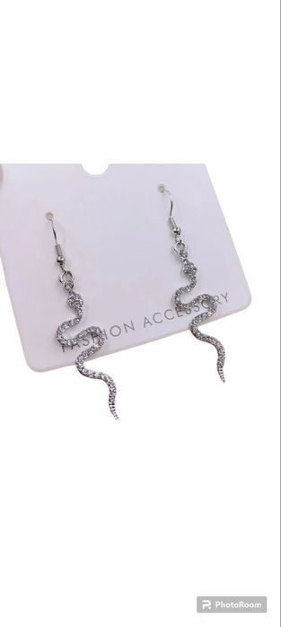 Сережки змійка (біжутерія)