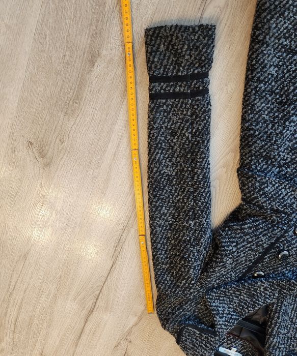 Elegancki plaszcz Bershka