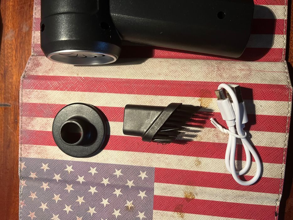 Aspirador Automóvel portátil USB