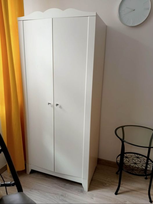 Szafa biala ikea