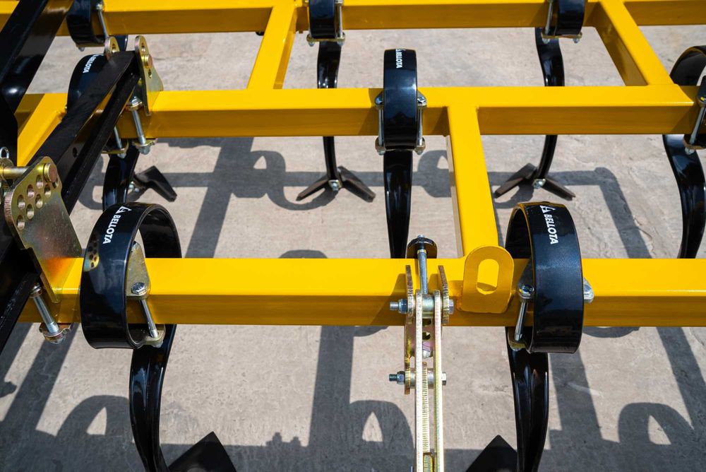 Культиватор GENERAL КНС 3.5| Навісний 3-рядний |S-подібна стійка 70×12