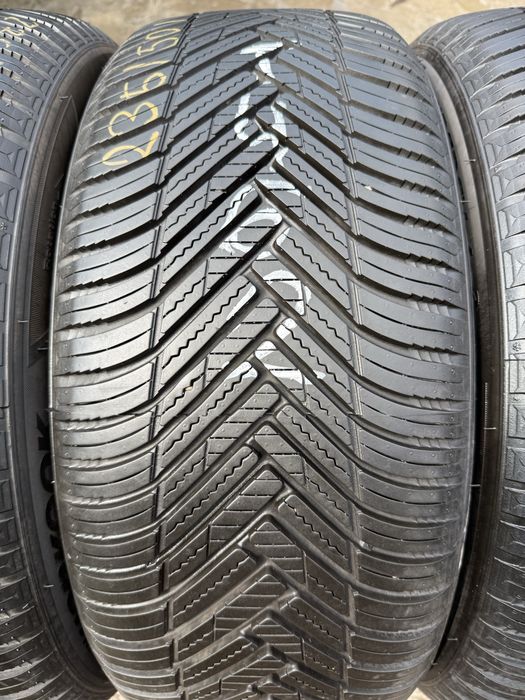 Opony wielosezonowe 235/50/18 Hankook 4szt 7,5mm 23r