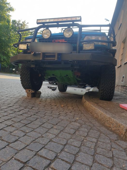 Opel Frontera A sport