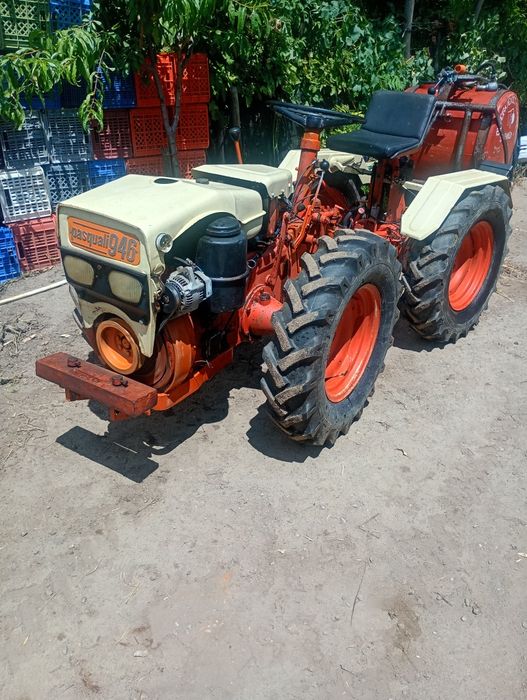 Vendo trator marca pascual com todos assessórios