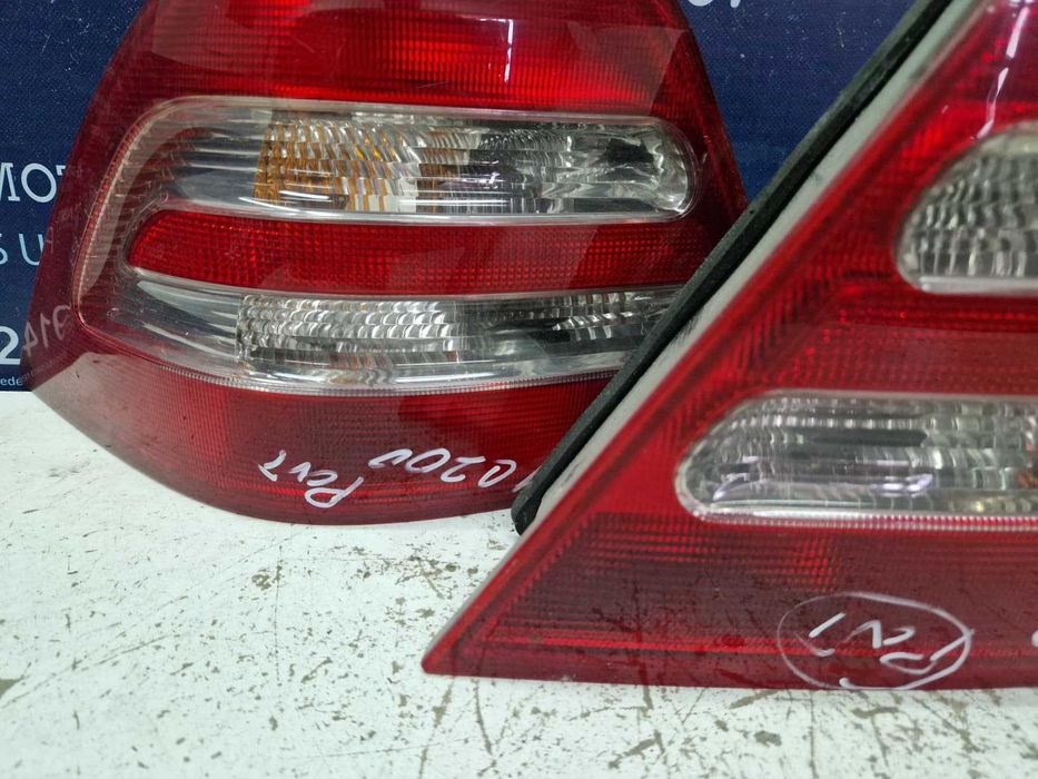 Farolins usados MERCEDES CLASS C W203 Sedan carro Fase 2 esquerdo direito