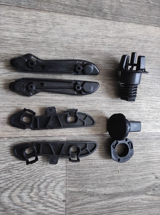 Кронштейн кріплення бампера BMW F20 F30 F32 F34 F36 G20G26G01G02G05G30