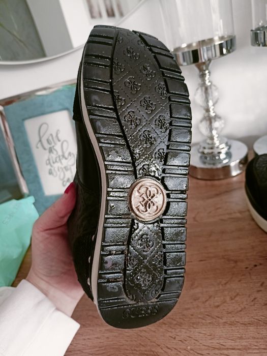 Buty sneakersy Guess tiffany 36 czarne złote