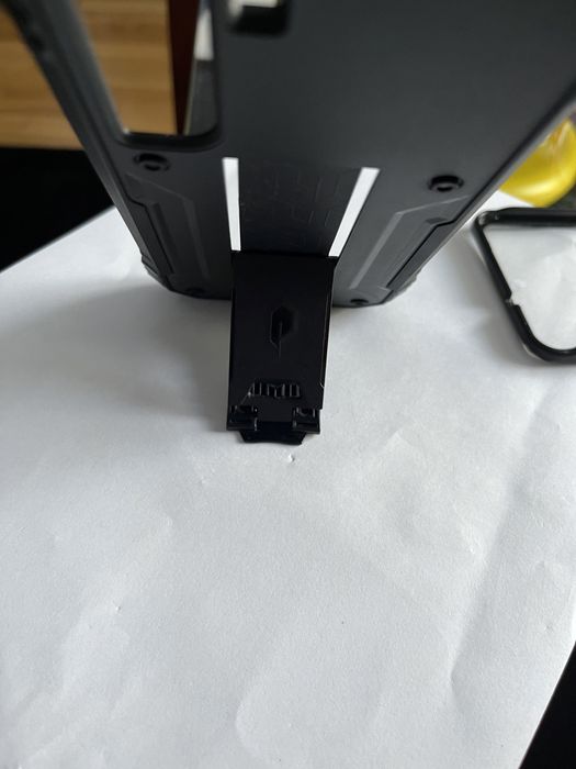 Etui Poetic pancerne na tel Samsung Galaxy 21 FE