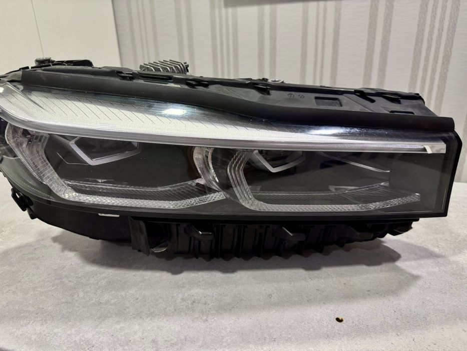 Фара права BMW G11/G12 LCI америка, USA, CША комплектна з блоками