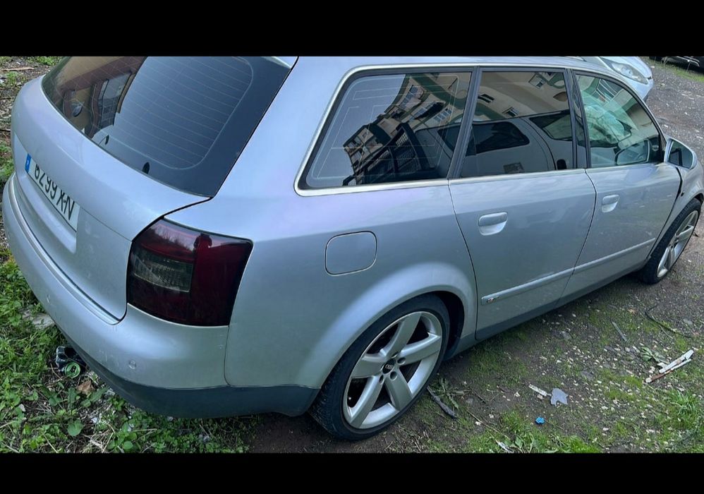 Audi A4 b6  (2004)