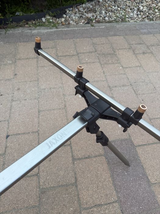 Rod pod Jaxon 4 wedki