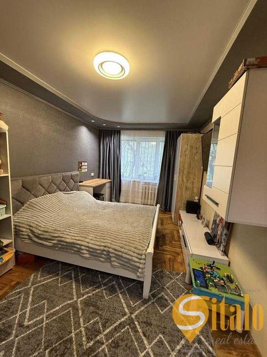 Продаж 1 кімнатної квартири в Хортицькому мікрорайоні.