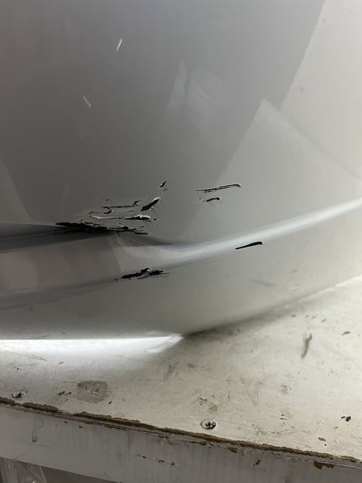 Задній бампер Tesla Model 3