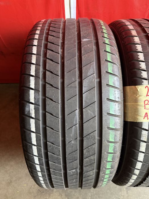 Pneus RFT 275/40/20 + 315/35/20 Bridgestone Impecaveis