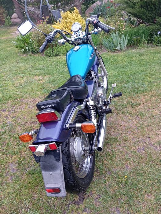 Honda rebel 125 honda 900