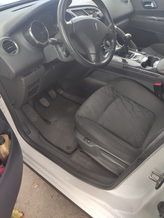 Продам Peugeot 3008 2011 г.