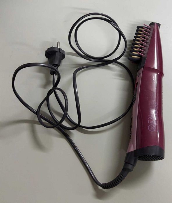 Secador de cabelo BaByliss Ionic Ceramic 700 + estojo BaByliss PRO