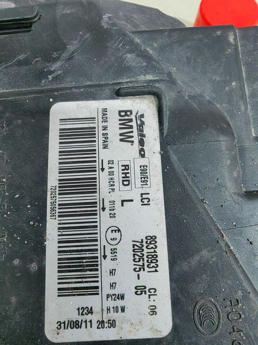 Farol esquerdo BMW serie 3 E90/E91 LCI