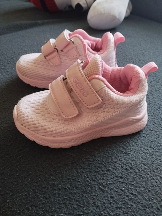 Buty dla dziewczynki