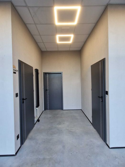 Lokal usługowy wynajem pod usługi Niebylec 34m + korytarz + WC