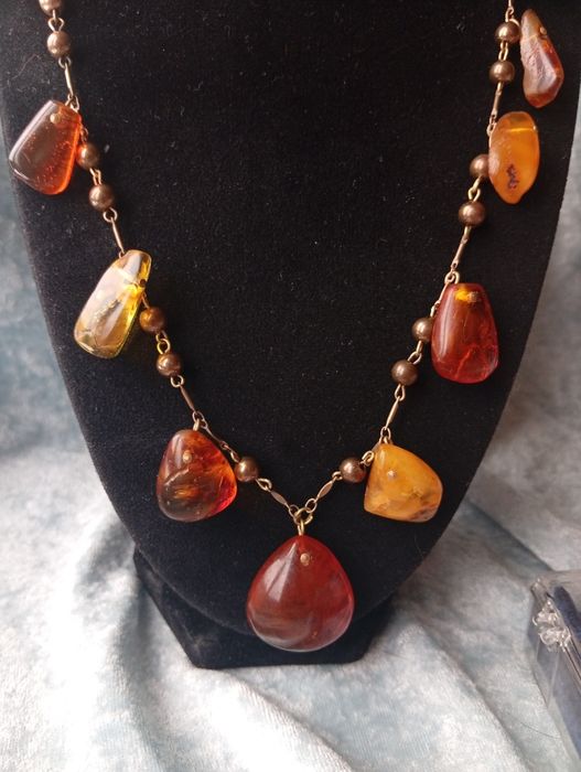 Винтажные колье с Янтарем