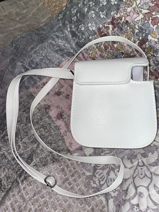 FUJIFILM INSTAX MINI 11 w zestawie Stan bardzo dobry