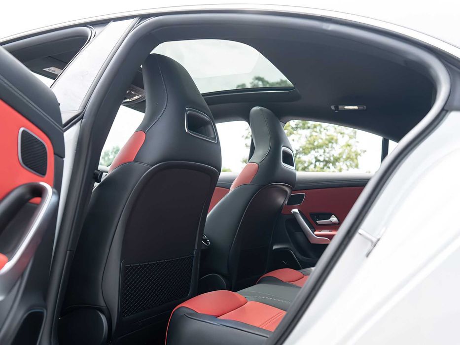Mercedes-Benz CLA 250 4MATIC      2021