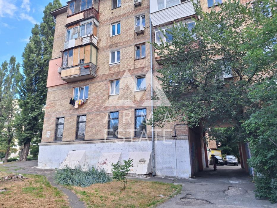 Продаж 3к  Верховної Ради, 22  метро Дарниця, Чернігівська