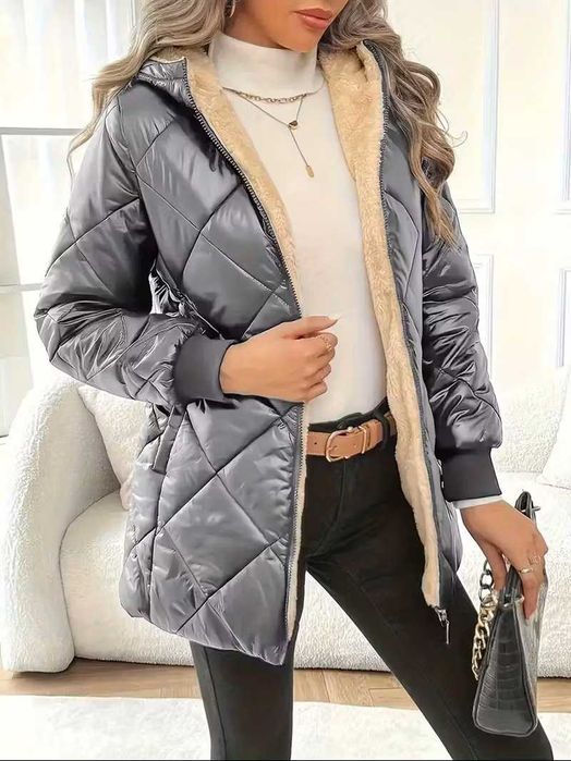 Nowa damska kurtka średniej długości lekka