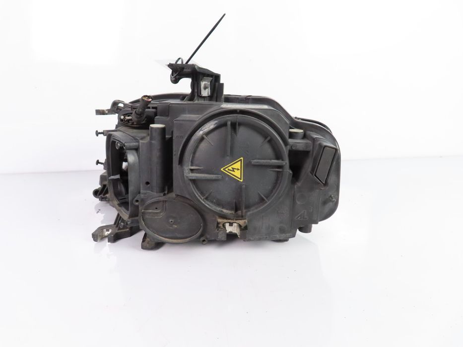 Farol Xenon Audi A4 Ref: 8K0941004C