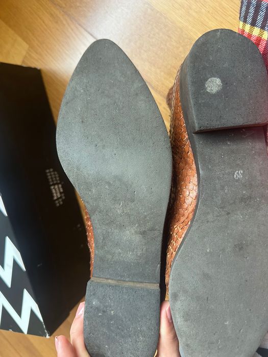 Bota prof -tamanho 39