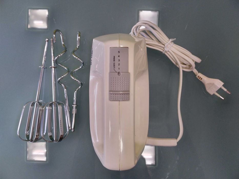 Faca Eléctrica / Picadora / Batedeira