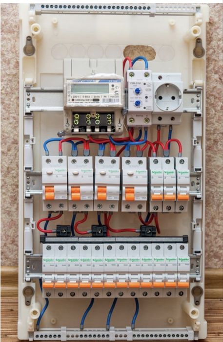Електрик - всі види послуг: щитові, встановлення інверторів, терміново
