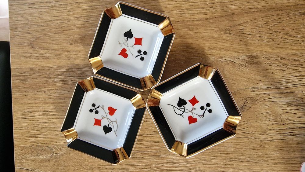 Popielniczki Ćmielów  PRL