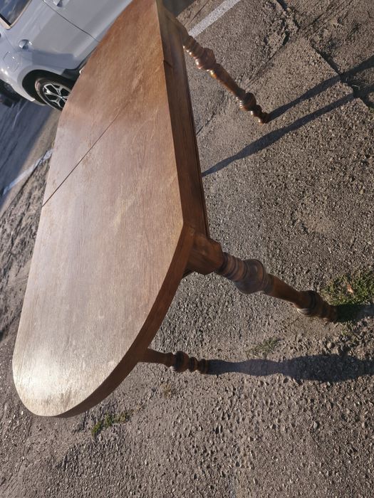 Zestaw stół plus 5 krzeseł