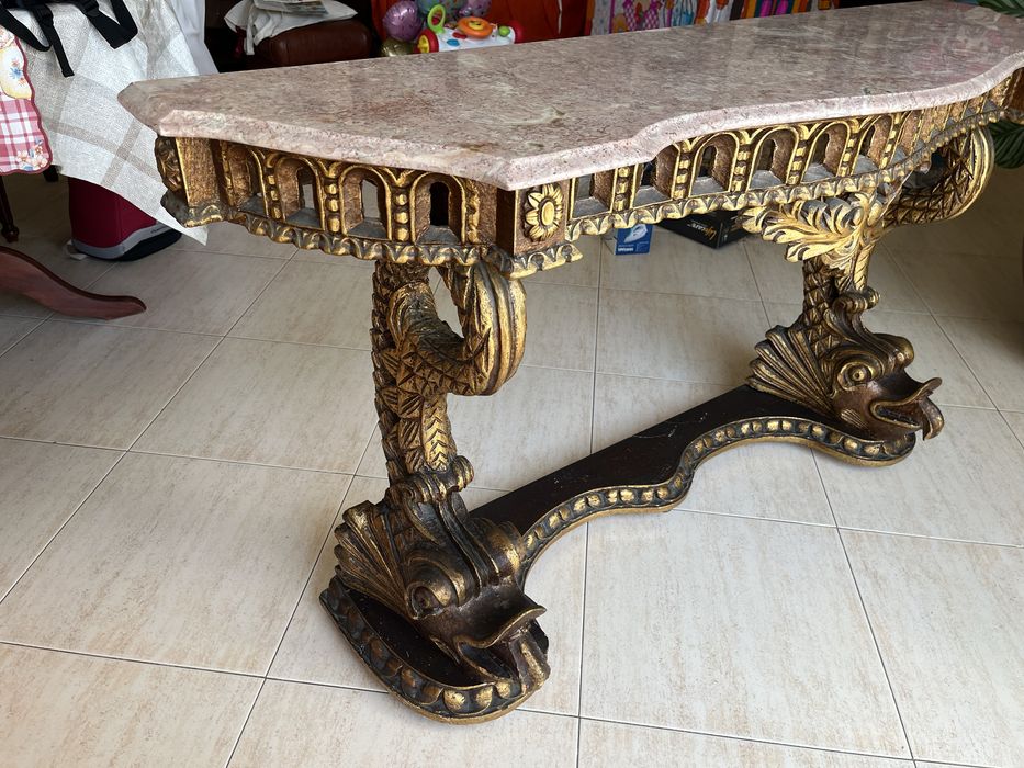 Movel de entrada Vintage Oriental com granito rosa