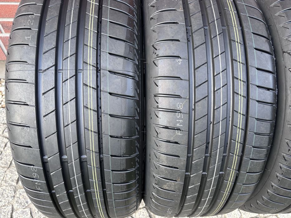 Komplet letnie Bridgestone Turanza T005 225/50 R17 98Y XL
