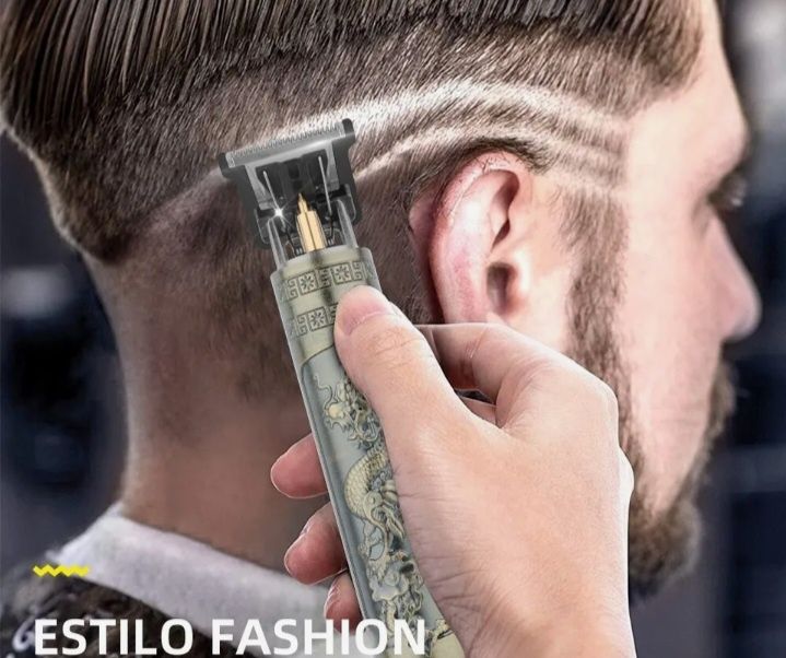 Máquina de corte de cabelo e barba .