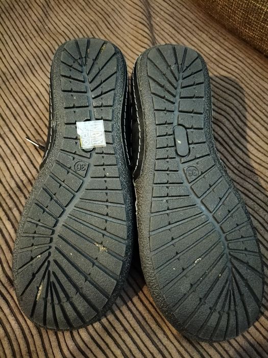 Półbuty damskie 36 buty damskie lekko ocieplane Plop