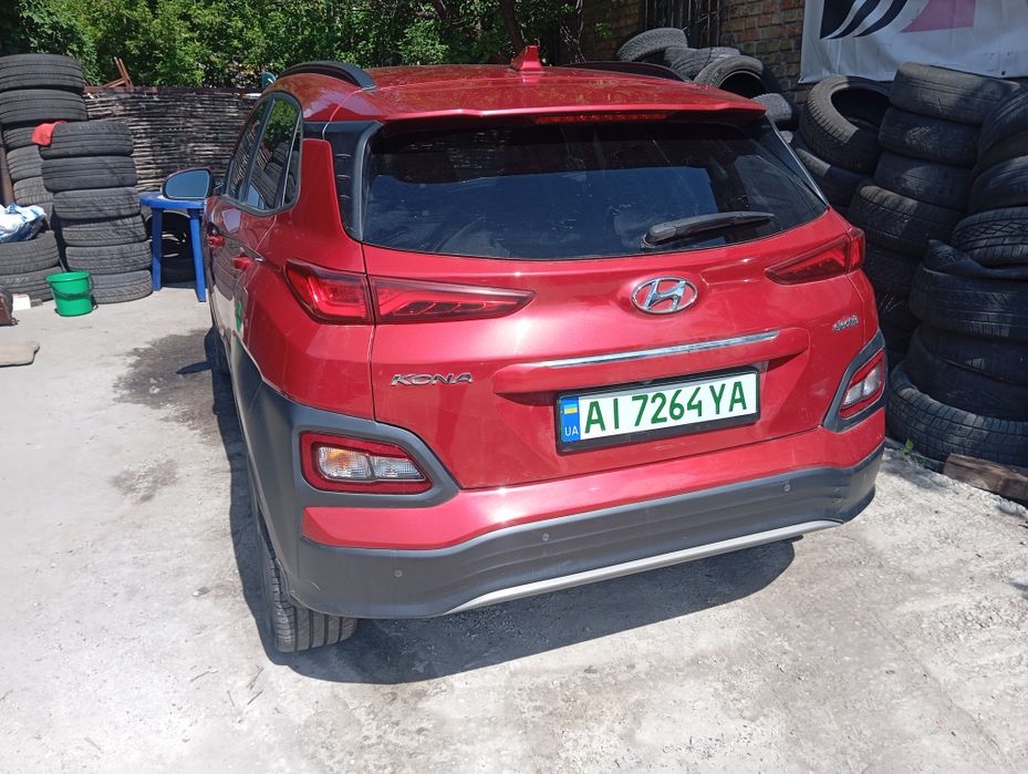 Продам Hyundai Kona ev